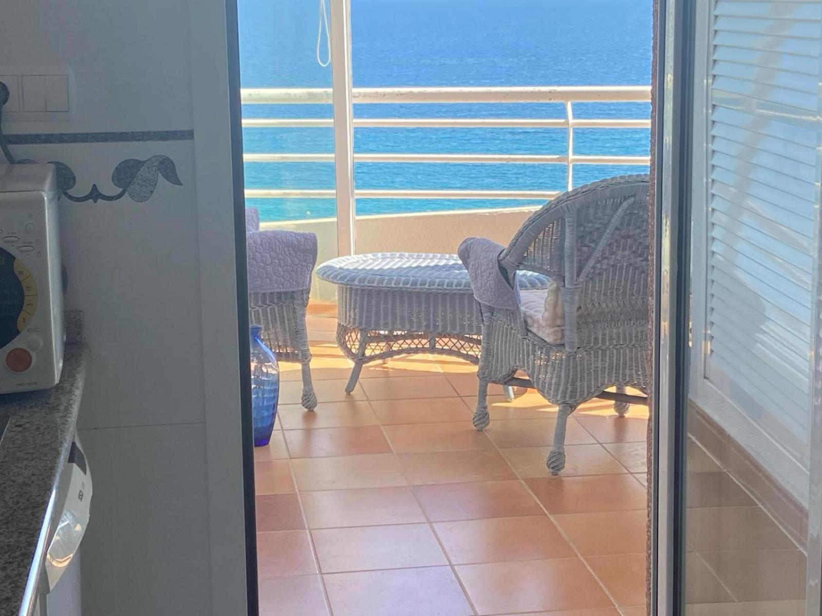 Seaview Apartment Playa De Oro 13Rd Floor Con Parking 칼페 외부 사진