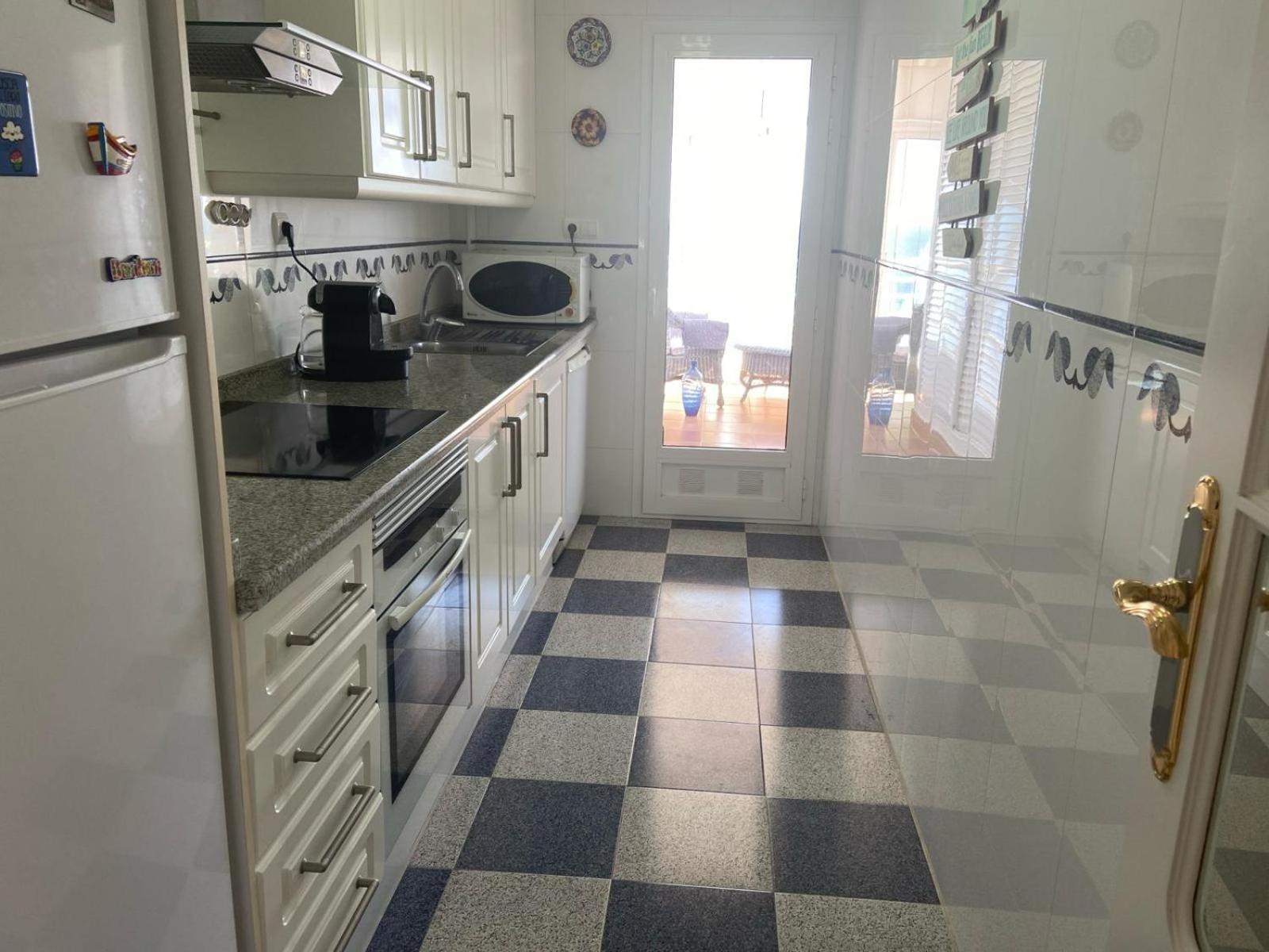 Seaview Apartment Playa De Oro 13Rd Floor Con Parking 칼페 외부 사진